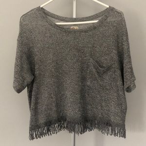 Hollister Silver Short Sleeve Sweater Top with Fringed Bottom Size Small